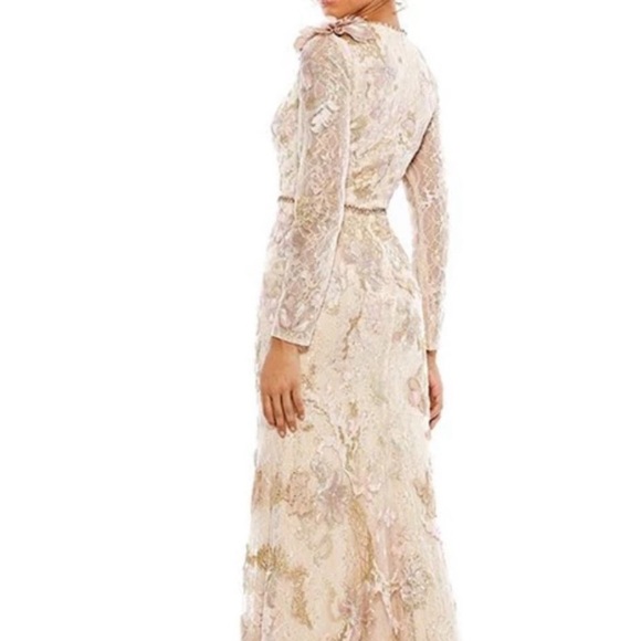 MAC DUGGAL FLORAL EMBROIDERED LACE TRUMPET GOWN size 4 $798 - Picture 5 of 14